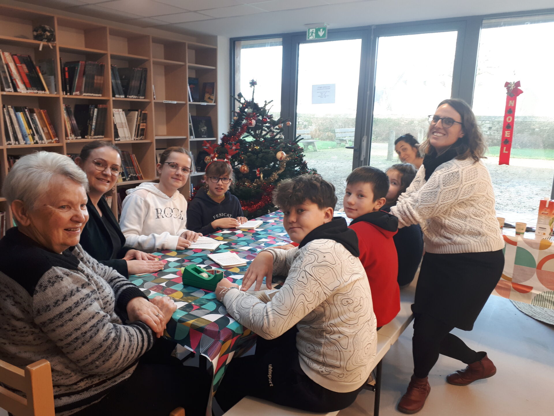 photo L'esprit de Noël est à la bibliothèque