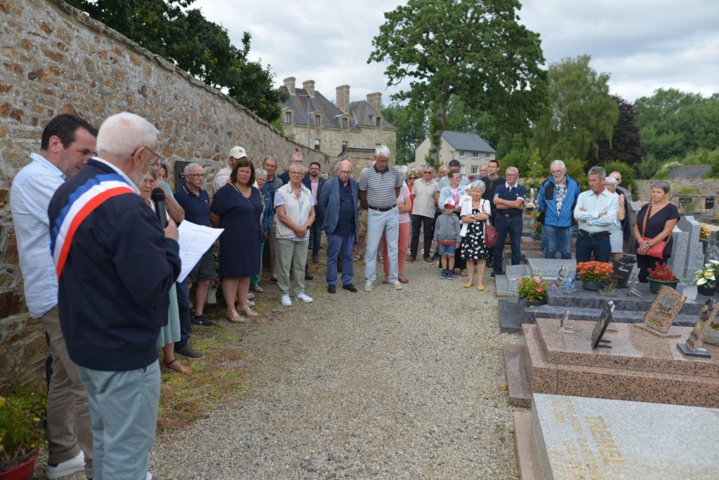 Hommage à Pierre-Yvon TREMEL